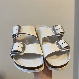 Birkenstock Arizona Big Buckle - White